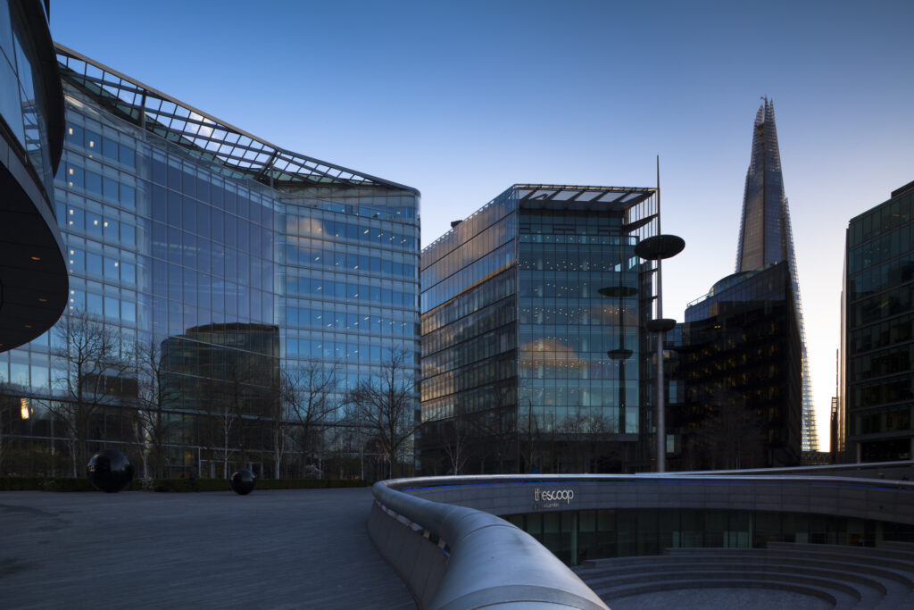 England, London, Southwark. 'The Scoop' amphitheatre and the 'More London' business and retail develpoment with the 'Shard' in the background.