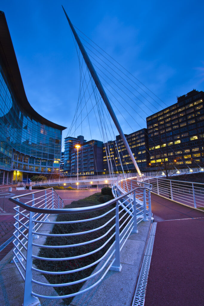 England, Greater Manchester, Manchester. The Trinity Bridge, spanning the banks of the River Irwell near the Lowry Hotel.