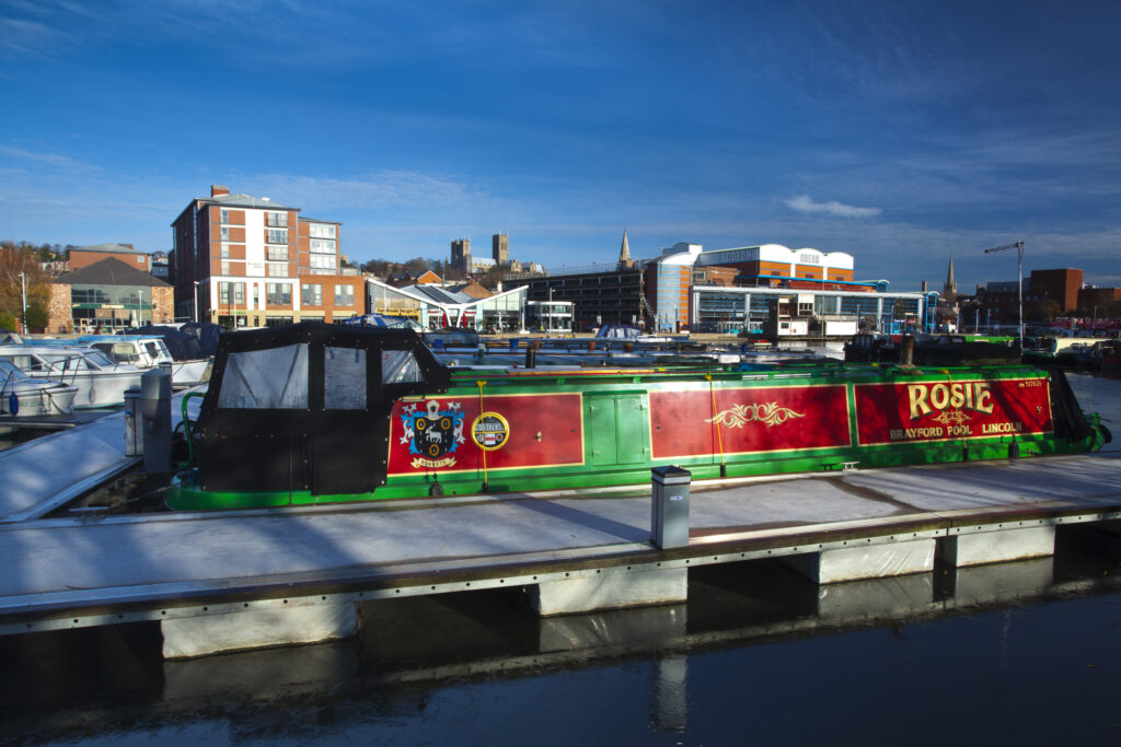 England, Lincolnshire, Lincoln. Brayford Quays, a waterfront development in the City of Lincoln located on the Brayford Pool.