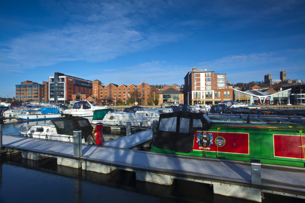 England, Lincolnshire, Lincoln. Brayford Quays, a waterfront development in the City of Lincoln located on the Brayford Pool.