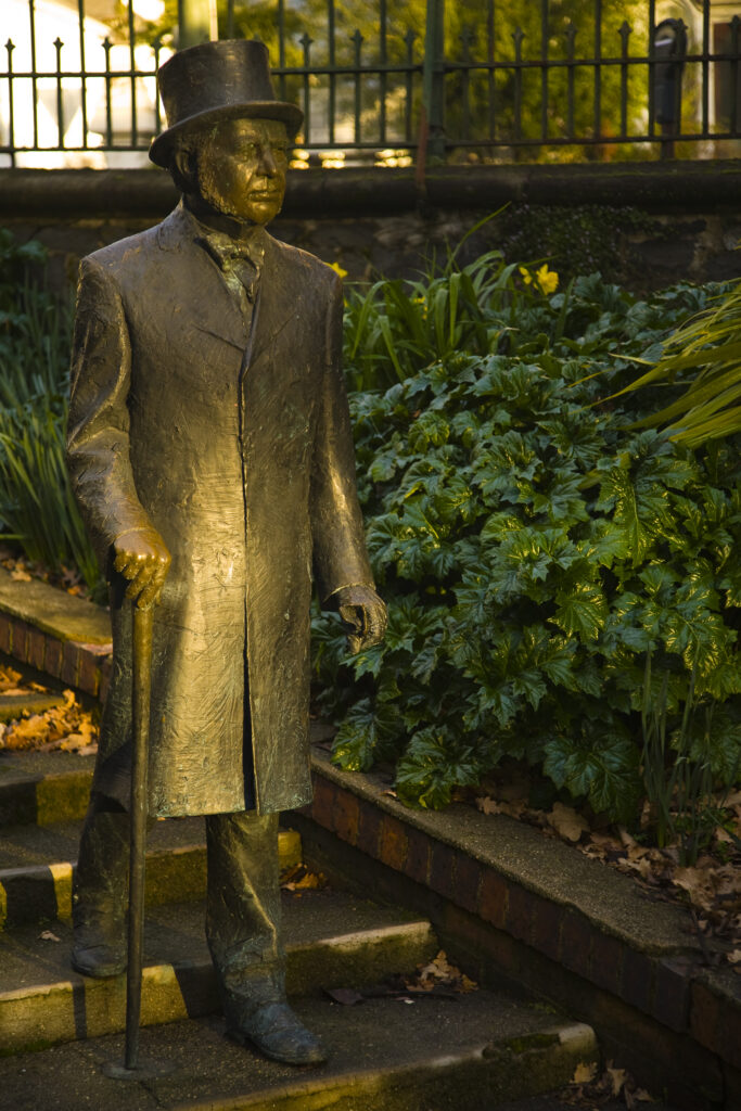Australia, Tasmania, Launceston. Monument to William Russ Pugh celebrating the First of Ether for surgery in Australia. William Russ Pugh administered ether to "MRS L" for the removal of a tumour from the jaw at St John's Hospital, now Morton House, Charles street, Launceston.
