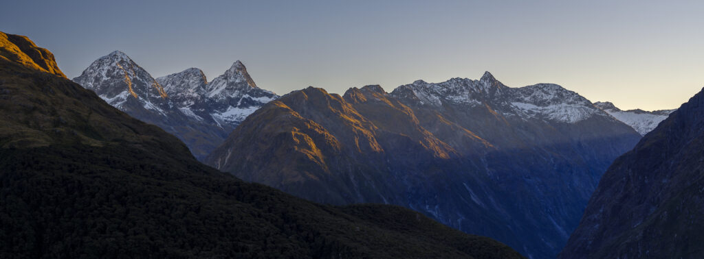 New Zealand, South Island, Fiordland National Park. The Darran Mountains viewd from the Key Summit Track.