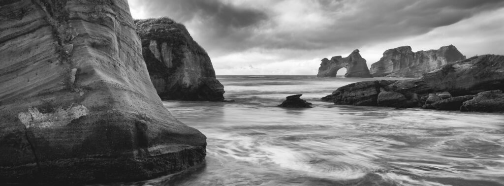 New Zealand, South Island, Wharariki Beach. Wharariki Beach and the the Archway Islands located near Cape Farewell and the Kahurangi National Park.