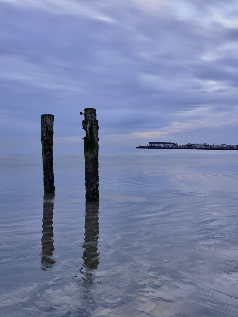New Zealand, Canterbury, Timaru. Caroline Bay Beach in Tmaru photographed at dawn.