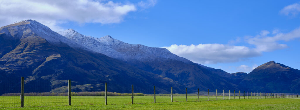 New Zealand, South Island, Mount Aspiring National Park. The moutain peaks of the Mt Aspiring National Park viewed from the remote Wanaka - Mount Aspiring Road.