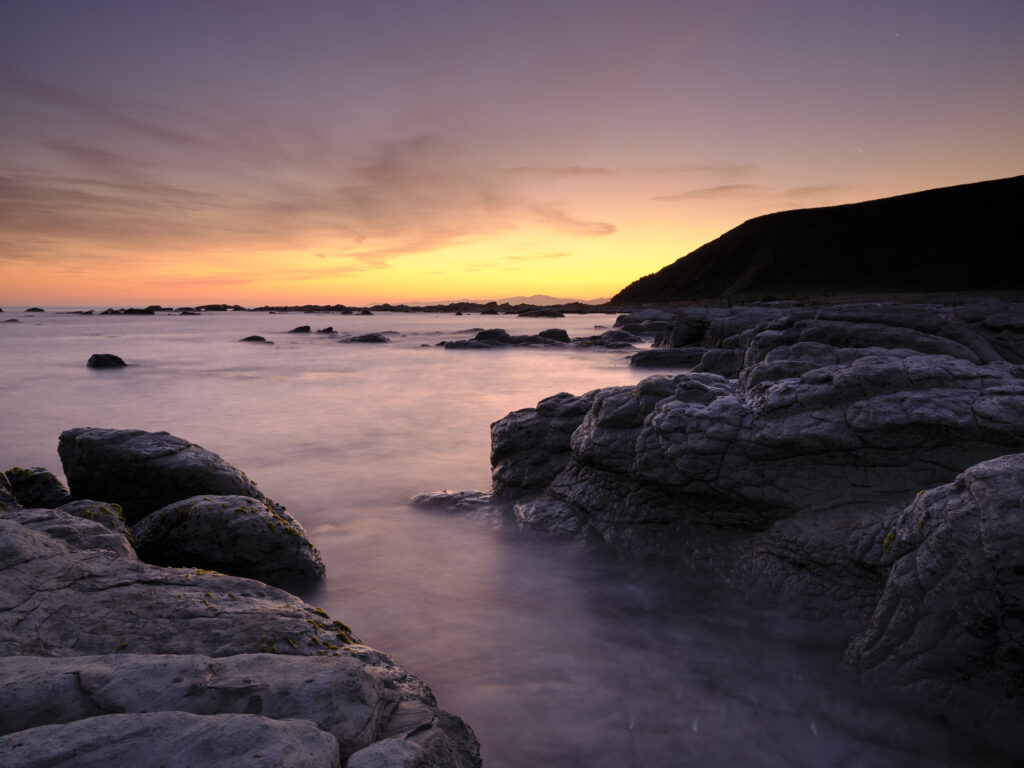 New Zealand, Marlborough, Kaikoura. Coastal limestone outcrops on the Kaikoura Pennisula near the town of Kaikoura.
