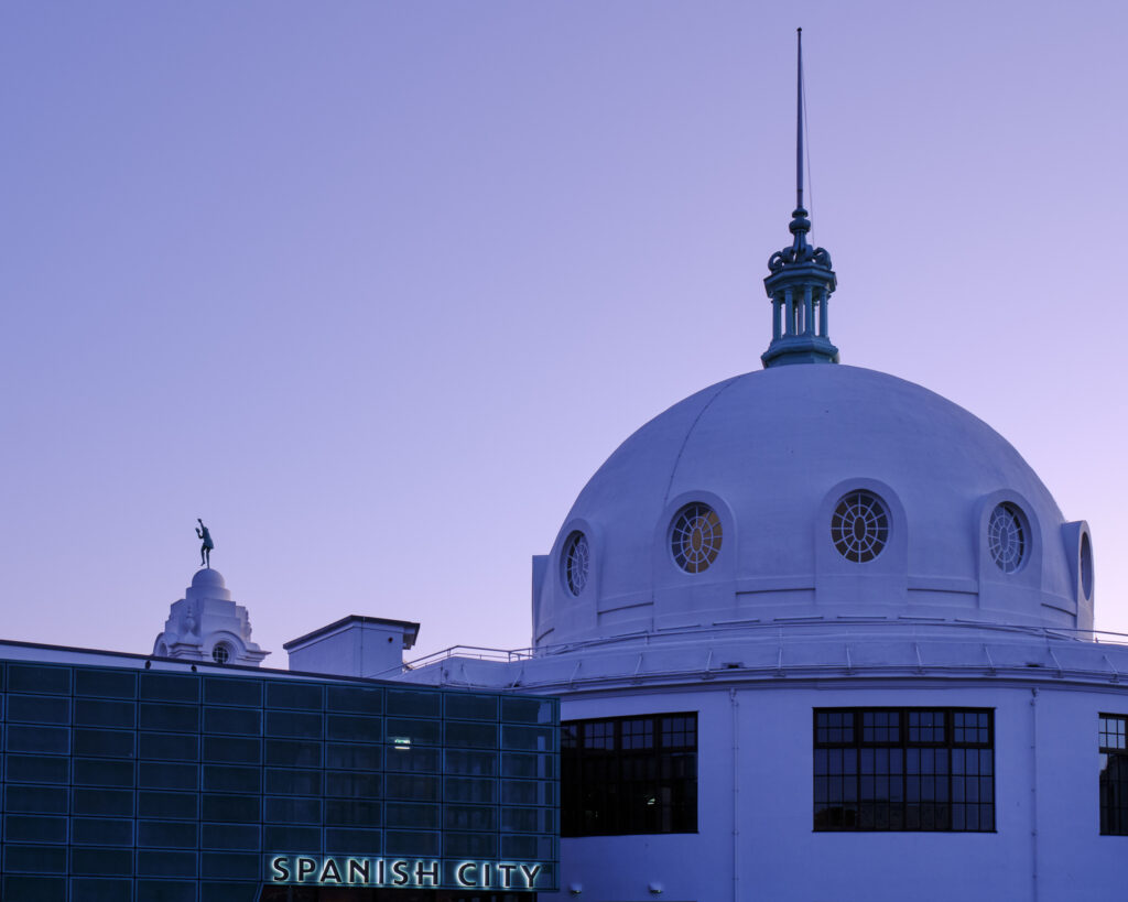 England, Tyne and Wear, Whitley Bay. The iconic Spanish City in Whitley Bay, viewed shortly after dawn.