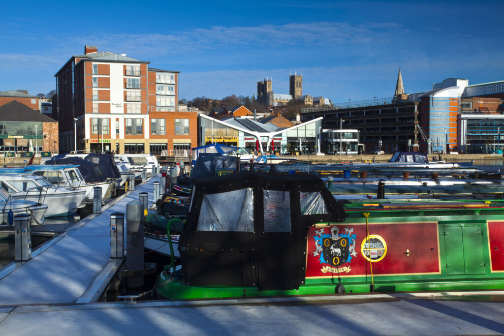 England, Lincolnshire, Lincoln. Brayford Quays, a waterfront development in the City of Lincoln located on the Brayford Pool.