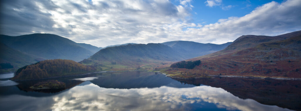 England, Cumbria, Lake District National Park. Looking across the Haweswater Reservoir to the Eastern Fells and High Street.
