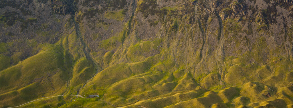 England, Cumbria, Lake District National Park. Black Sail hut, a remote YHA youth hostel located in Ennerdale, a wild valley on the north western edge of the Lake District National Park.
