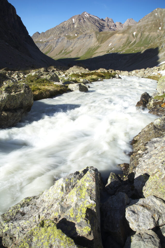 France, Rhône-Alpes, The Ecrins National Park. The fast rapids of the la Romanche river running near the Plan De Valfourone in the Ecrins National Park.
