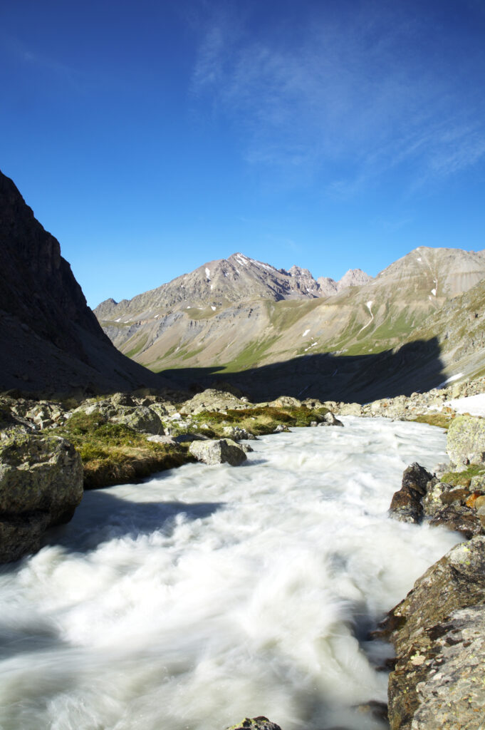 France, Rhône-Alpes, The Ecrins National Park. The fast rapids of the la Romanche river running near the Plan De Valfourone in the Ecrins National Park.