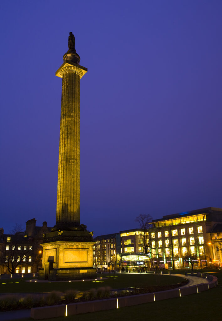 Scotland, Edinburgh, St Andrew's Square. Erected in 1823 in honour of Henry Dundas, the Melville Monument stands proud in St Andrew's Square. The statue depicts Dundas looking towards George Street.