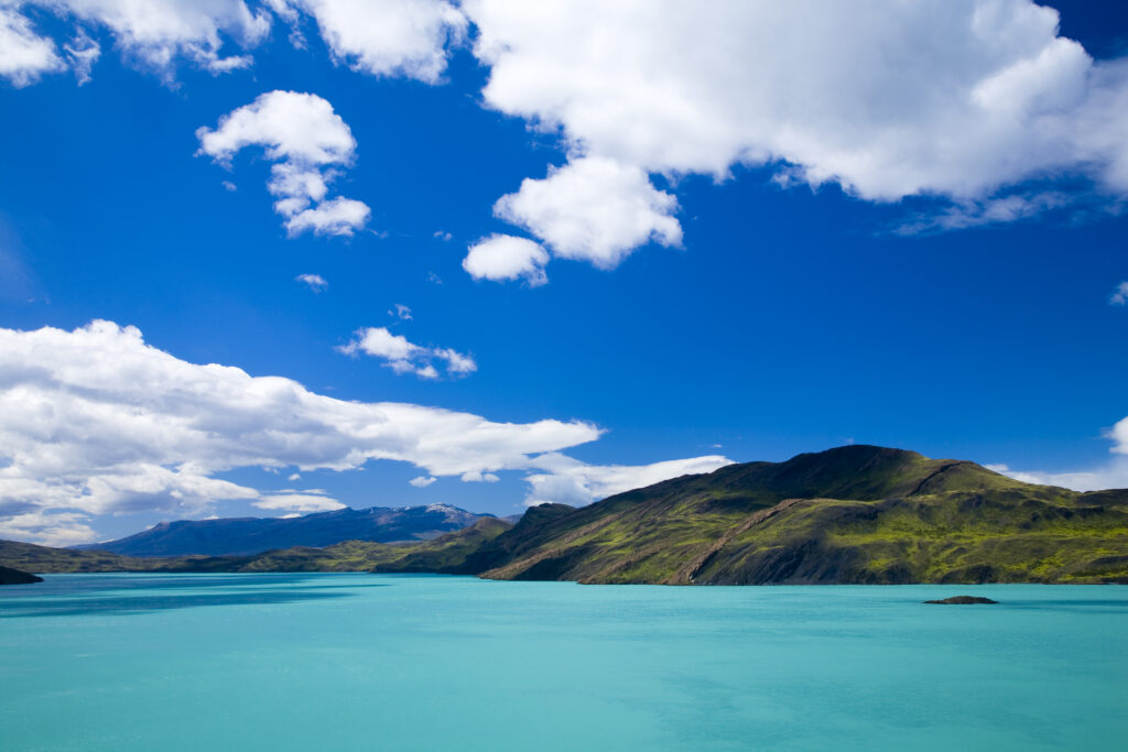 Chile, Southern Patagonia, Torres Del Paine National Park. The emerald coloured Lago Nordenskjold on the Circuit / W Track.