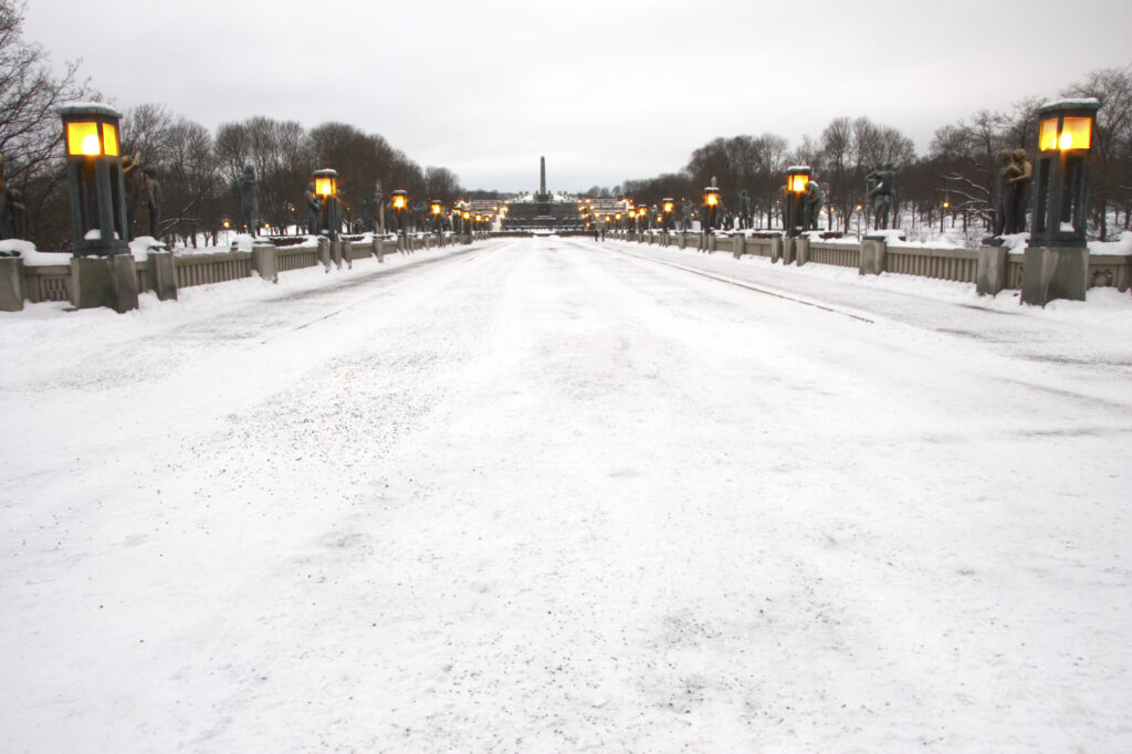 Norway, Oslo, Oslo City. Snow covered Vigeland park, home to the many famous statues by Gustav Vigeland
