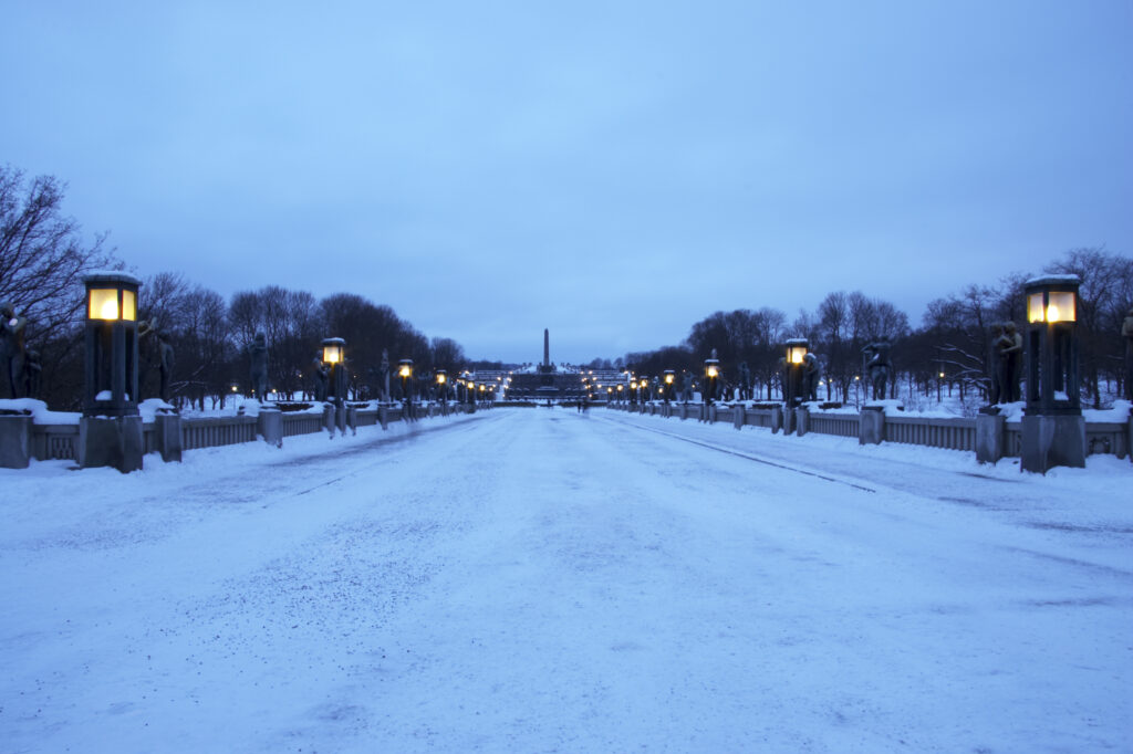 Norway, Oslo, Oslo City. Snow covered Vigeland park, home to the many famous statues by Gustav Vigeland