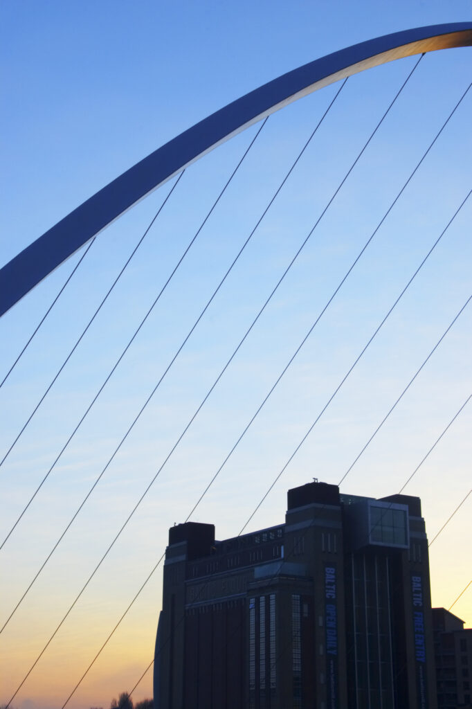 England, Tyne & Wear, Newcastle Upon Tyne. The Millennium Bridge and the Baltic, viewed from Newcastle Upon Tyne quayside