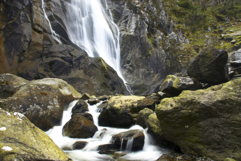 Wales, Caernarfonshire, Snowdonia National Park. The dramatic Aber Falls, within the Coedydd Aber National Nature Reserve.