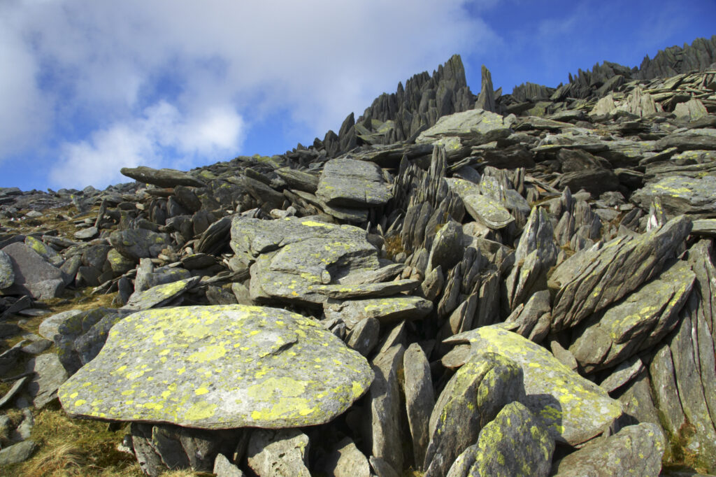 Wales, Caernarfonshire, Snowdonia National Park. A dramatic example of the geology to be found near the summit of the Glyder Fach mountain.