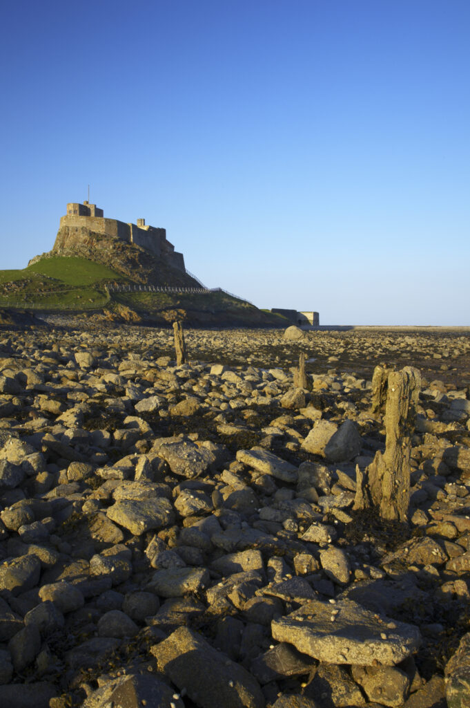 England, Northumberland, Lindisfarne / Holy Island. Lindisfarne Castle (National Trust) located upon Holy Island, part of the Northumberland Heritage Coast.