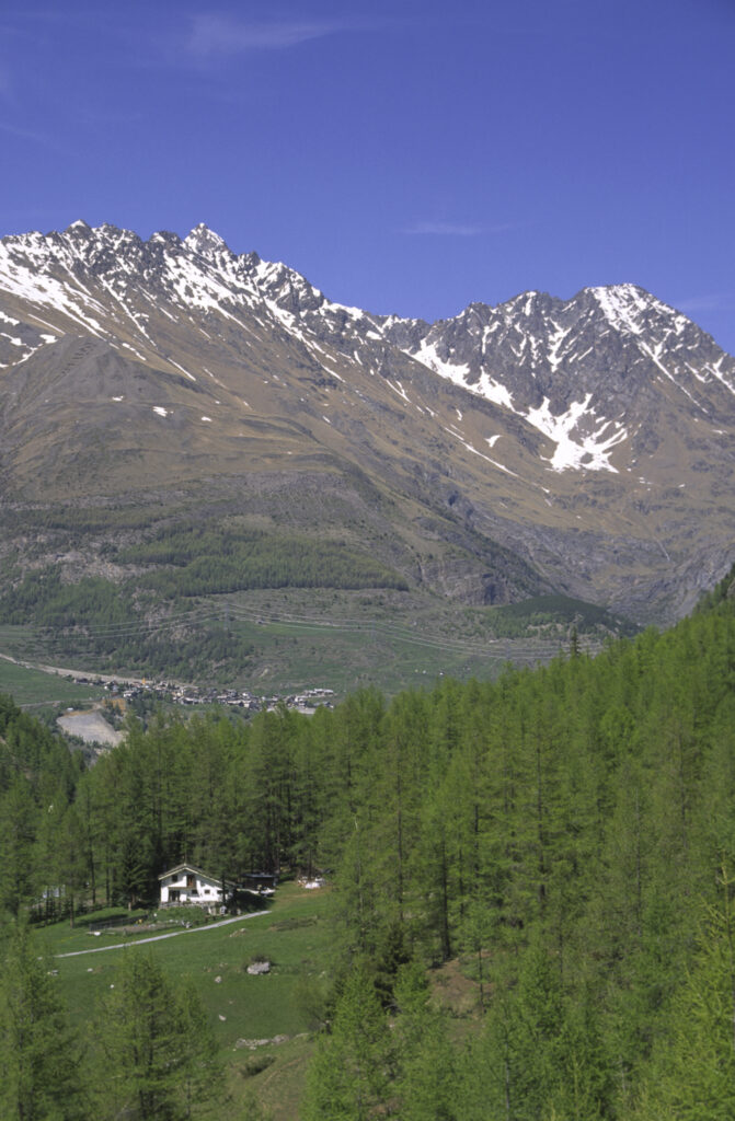 ITALY, Valle d'Aosta, Gran Paradiso National Park. The spectacular mountain landscape of the western Alps surrounding Valnontey.
