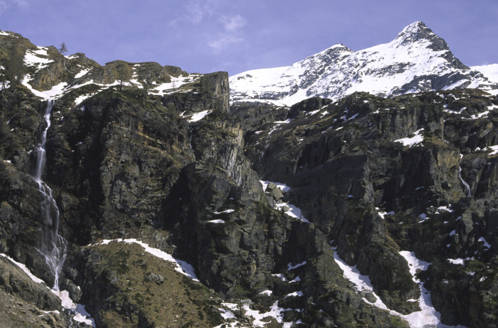 ITALY, Valle d'Aosta, Gran Paradiso National Park. The spectacular mountain landscape of the western Alps in the Valnontey valley.