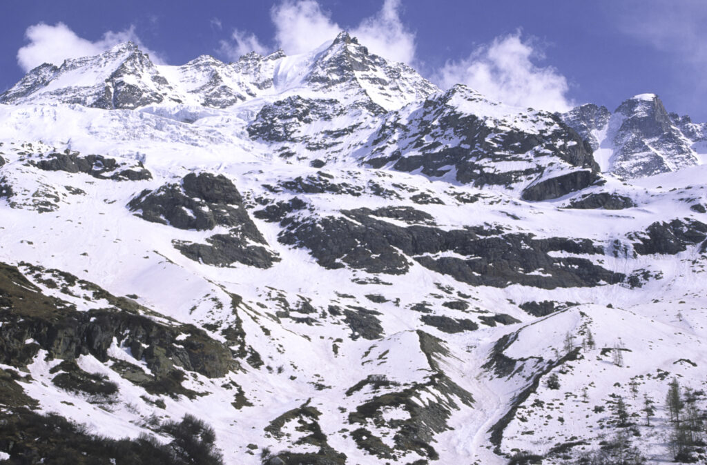 ITALY, Valle d'Aosta, Gran Paradiso National Park. The spectacular mountain landscape of the western Alps in the Valnontey valley.