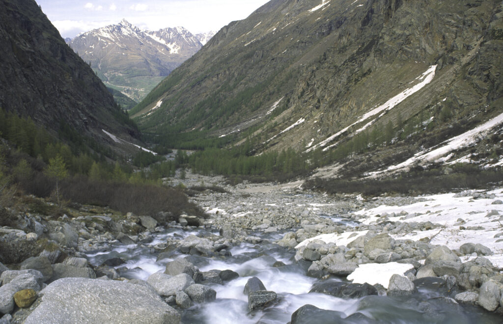 ITALY, Valle d'Aosta, Gran Paradiso National Park. The spectacular mountain landscape of the western Alps in the Valnontey valley.