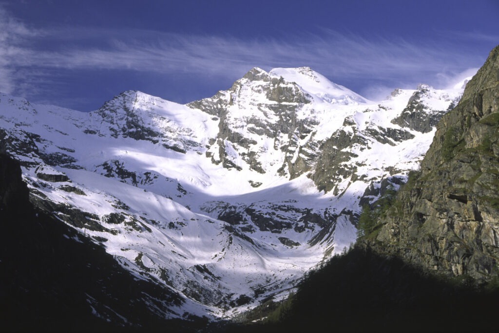 ITALY, Valle d'Aosta, Gran Paradiso National Park. The spectacular mountain landscape of the western Alps in the Valnontey valley.