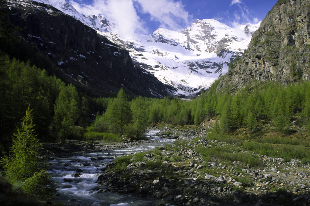 ITALY, Valle d'Aosta, Gran Paradiso National Park. The spectacular mountain landscape of the western Alps in the Valnontey valley.