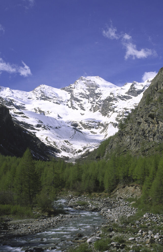 ITALY, Valle d'Aosta, Gran Paradiso National Park. The spectacular mountain landscape of the western Alps in the Valnontey valley.