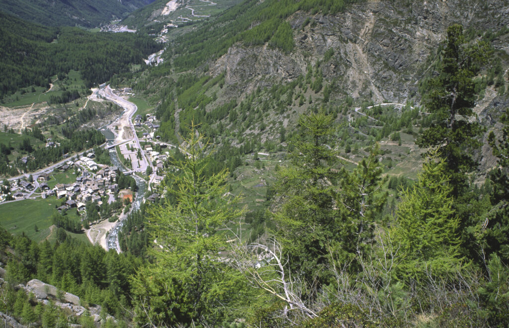 ITALY, Valle d'Aosta, Gran Paradiso National Park. The spectacular mountain landscape of the western Alps in the Lillaz valley.