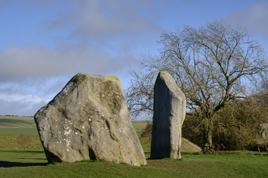 England, Wiltshire, Stonehenge & Avebury World Heritage Site (WHS). The Cove, a formation of prehistoric standing stones within the Northern Inner Circle, situated within the North East Sector of the Avebury Stone Circle.
