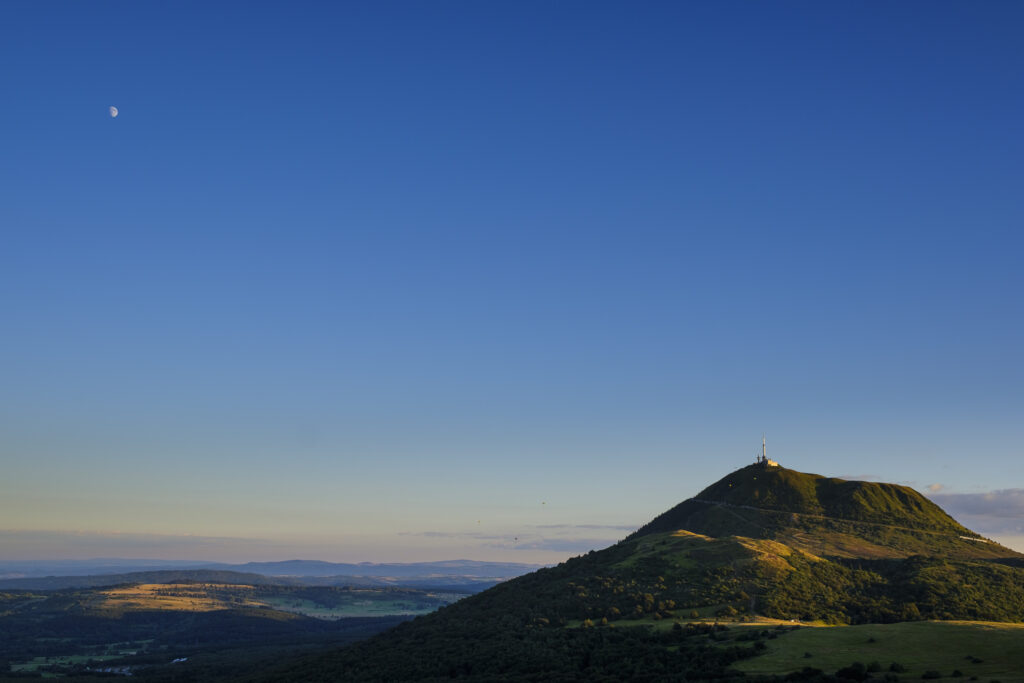 France, Auvergne, Regional Nature Park of the Volcanoes of Auvergne. Puy de Dôme, a large lava dome and one of the youngest volcanoes in the Chaîne des Puys region of Massif Central in central France