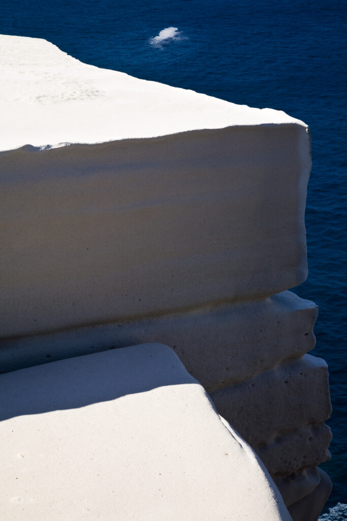 Australia, New South Wales, Royal National Park. Sandstone cliifs overlooking the Pacific Ocean viewed from the Royal National Park Coastal Track.