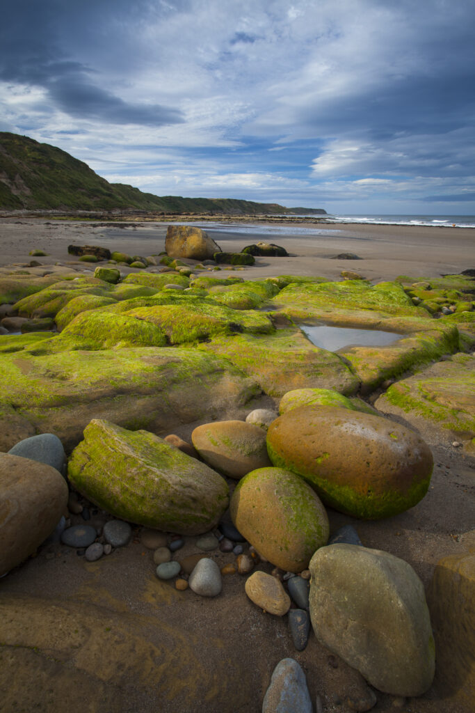 England, North Yorkshire, Scarborough. Scalby Ness Sands, located north of Scarborough within the North York Moors National Park.