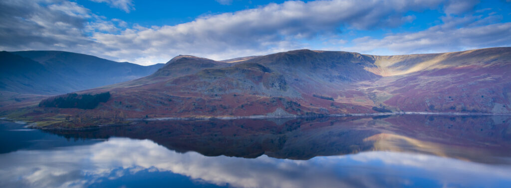 England, Cumbria, Lake District National Park. Looking across the Haweswater Reservoir to the Eastern Fells and High Street.