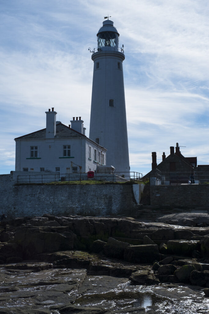 England, Tyne & Wear, St Marys Island & Lighthouse. St Mary's Island and Lighthouse near the town of Whitley Bay & the Northumberland Coast.
