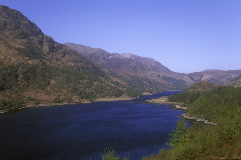 SCOTLAND, Scottish Highlands, Loch Leven. A picturesque view of Loch Leven and surrounding mountains