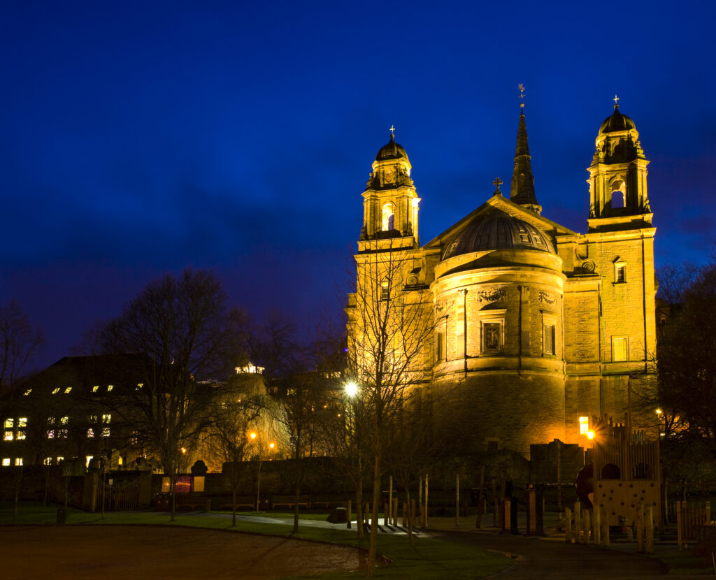 Scotland, Edinburgh, West Princes Street Gardens. Saint Cuthberts viewed from Princes Street Gardens.