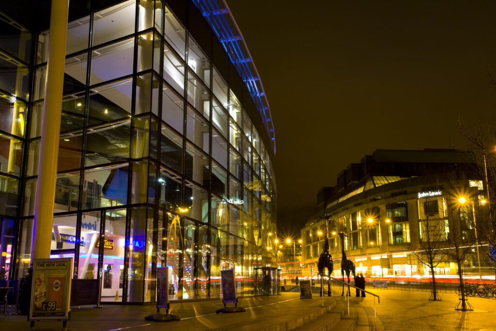 Scotland, Edinburgh, Omni Centre. The Omni Centre, a modern complex offering numerous recreational oppertunites in the heart of the city.