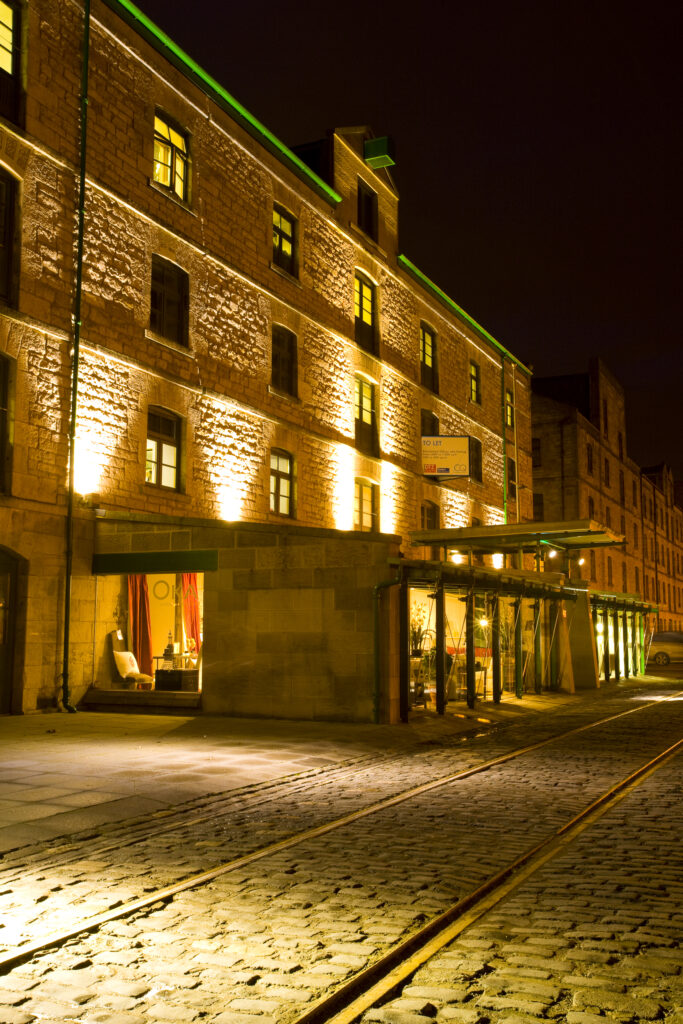 Scotland, Edinburgh, Leith. Cobbled pedestrian walkway on the Leith Commercial Quay.