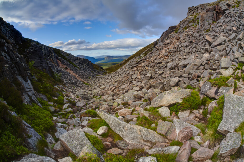 Scotland, Scottish Highlands, Cairngorms National Park. The dramatic landscape of the Chalamain Gap, a mountain pass in the Cairngorms National Park.