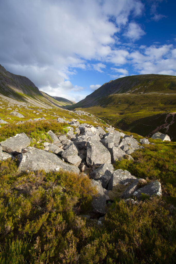 Scotland, Scottish Highlands, Cairngorms National Park. Looking towards the Lairig Ghru from the foothills of the Lurchers Crag.