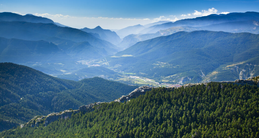 Spain, Catalonia, Pyrenees, Bagà. The Pyrenees mountain range in the Cadí-Moixeró Natural Park near Bagà.