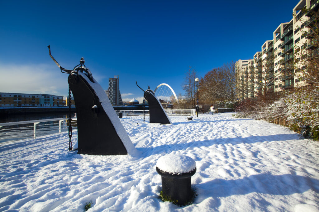 Scotland, Glasgow, Glasgow City. Glasgow's Clyde Arc bridge. More commonly known as the Squinty Bridge, and the Clyde Quayside redevelopment area.