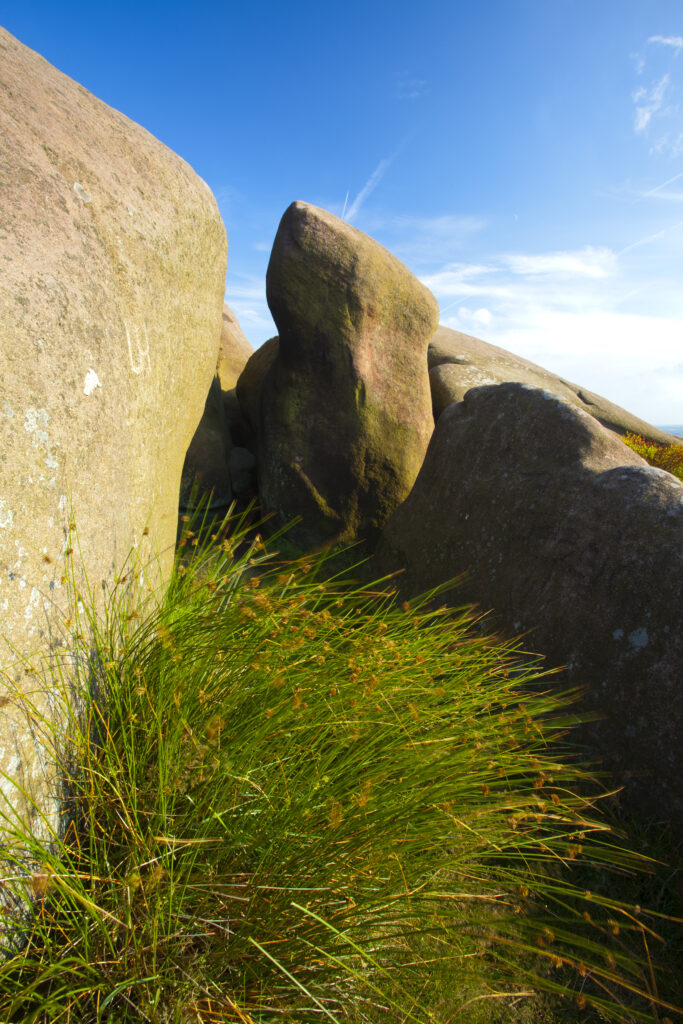 England, Staffordshire, Peak District National Park. Rocky outcrop on moorland forming part of the Roaches in the Peak District National Park.