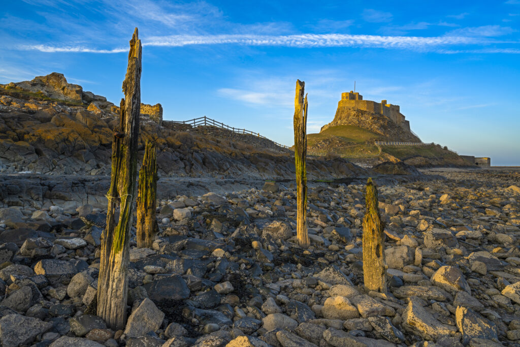 England, Northumberland, Lindisfarne / Holy Island. Lindisfarne Castle (National Trust) located upon Holy Island, part of the Northumberland Heritage Coast.