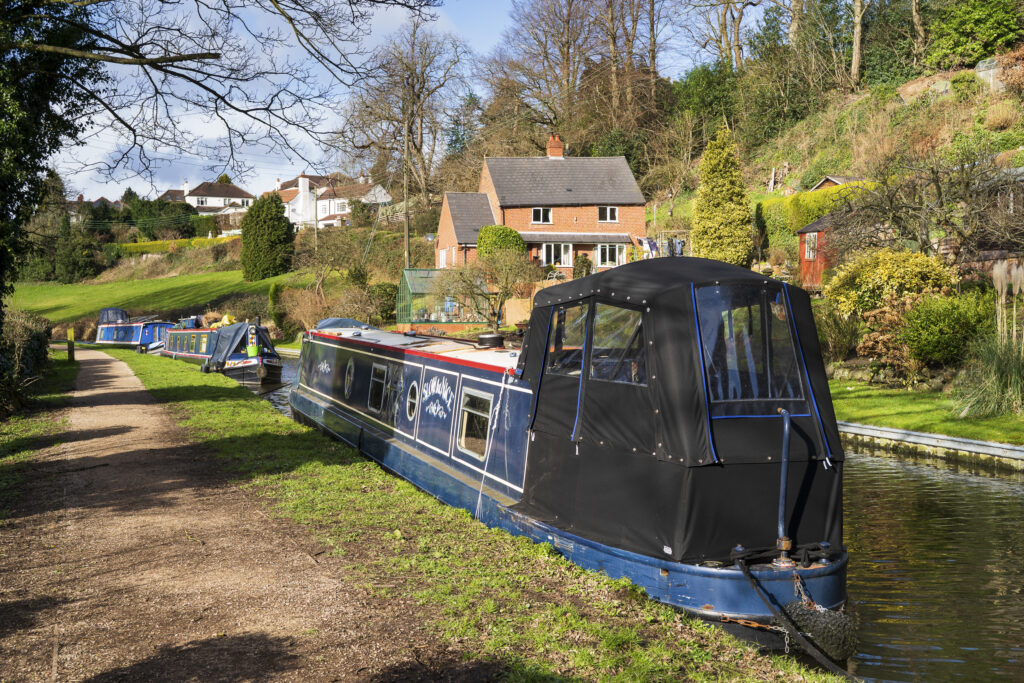 England, West Midlands, Kinver. Narrowboat moored on the Staffordshire and Worcestershire Canal near Kinver