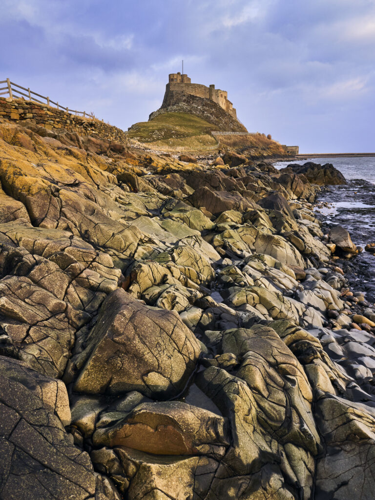 England, Northumberland, Lindisfarne / Holy Island. Lindisfarne Castle (National Trust) located upon Holy Island, part of the Northumberland Heritage Coast.